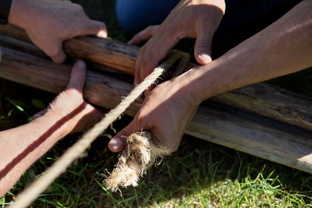 Raising a Tipi