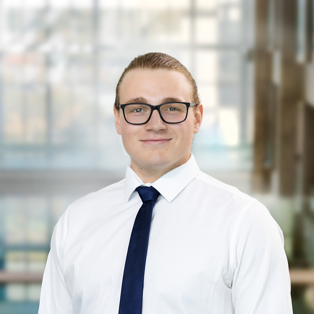 Chase Andersen headshot